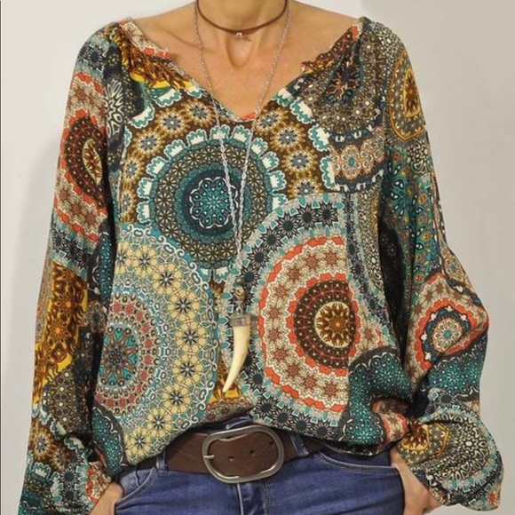 Tops - Casual V-Neckline Long Sleeve Top